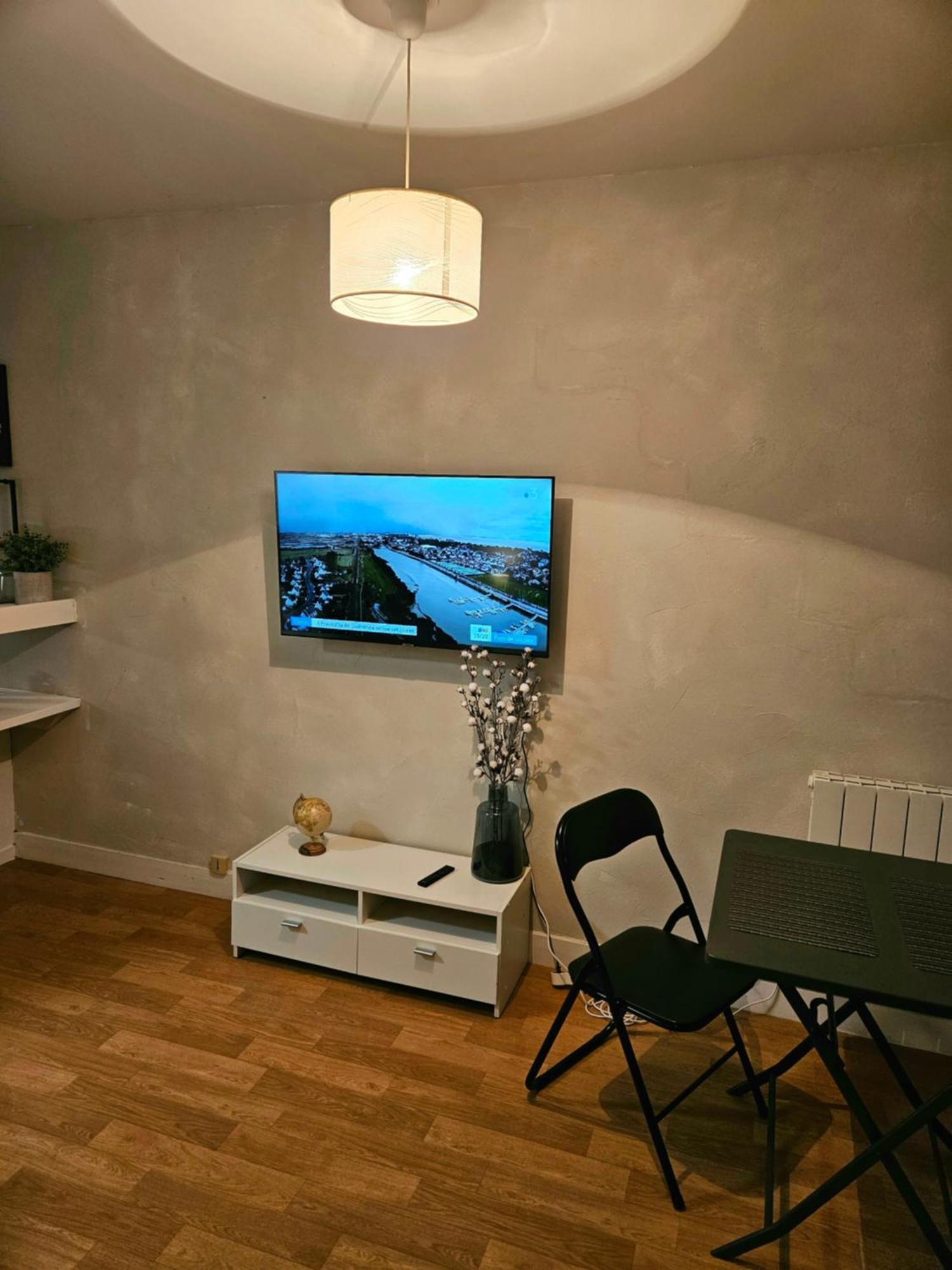 Studio Centre-Ville Agreable 旺多姆 外观 照片