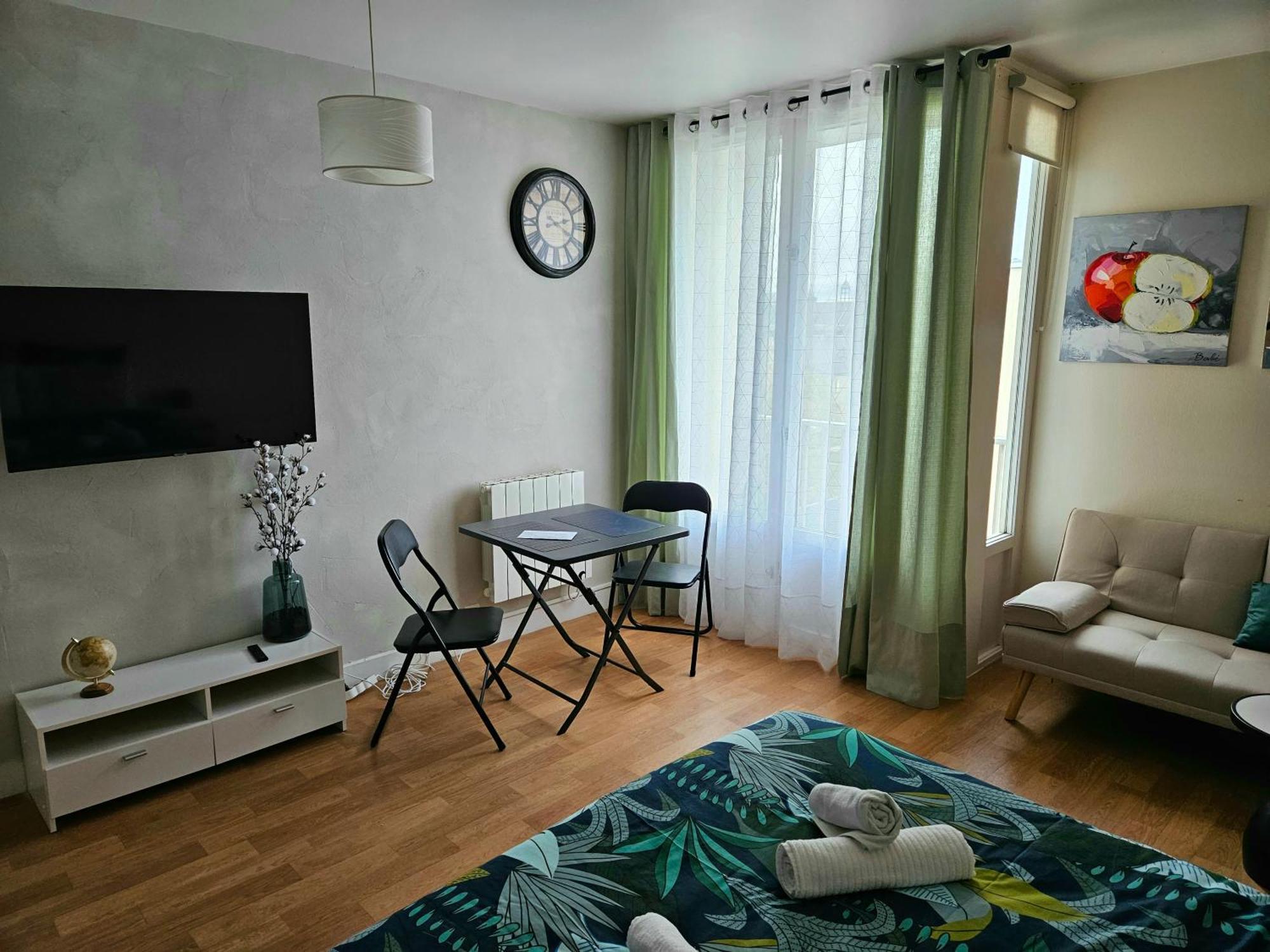 Studio Centre-Ville Agreable 旺多姆 外观 照片